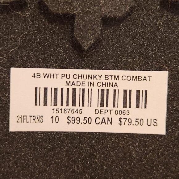 Torrid Size 10 "Stevie" White Chunky Combat Boot Black Sole & Black Laces NIB - Picture 12 of 14